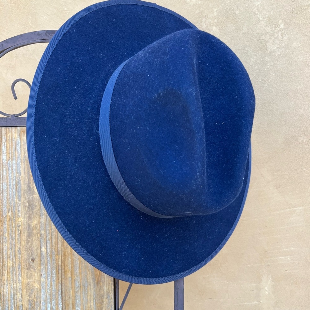 Bruno Capelo Classic Wide-Brim Felt Fedora Hat - Navy Blue